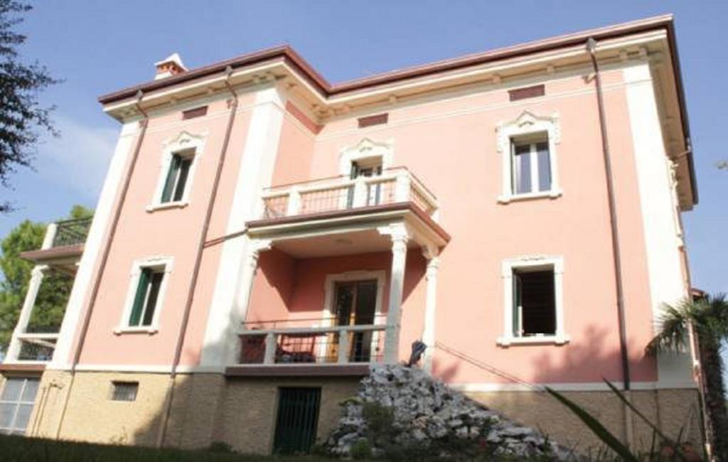 B&B La Familia Lazise Exteriér fotografie
